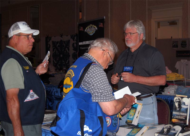 Don Keith at submarine veterans convention